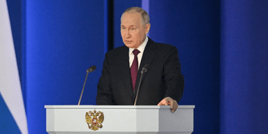 Точно не в 2024 году: почему экономика РФ развивается и когда санкции ее разрушат