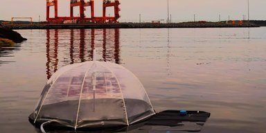 Важливий прорив: дистилятор зі старих шин очищає в 1,5 раза більше води, ніж потрібно людині