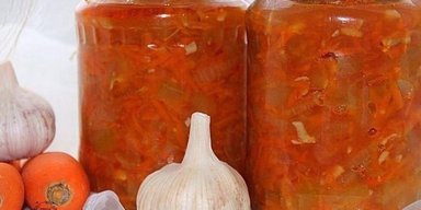 Салат із кабачками та морквою: рецепт апетитної заготовки на зиму