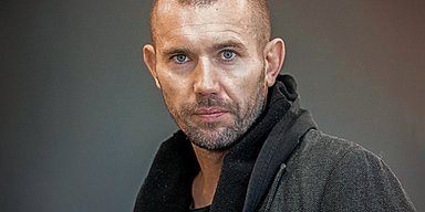 "Ничего сильнее здесь не покажут". Фильм режиссера, погибшего под Мариуполем, потряс Канны (видео)