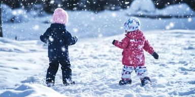 "Пусть все знают": мать проучила 8-летнюю дочь, которая не хотела одеваться (видео)