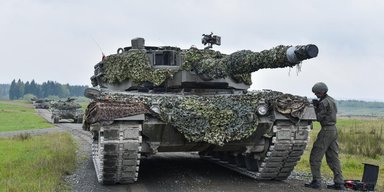 Германия передала Украине оборудование для танков Leopard и вездеходы Bandvagn