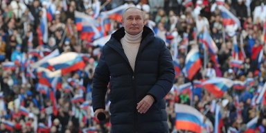 Путин захотел собственное "Евровидение": что придумали в России