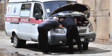 Сгубила инструкция. Почему к раненому мальчику нейрохирург ехал пять часов и причем здесь медреформа