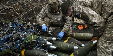 Корупція у військових закупівлях коштувала бюджету України мільярдних збитків: у НАБУ назвали суму