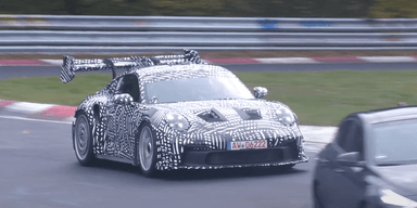 Самый экстремальный Porsche 911 заметили на дорогах до премьеры (видео)