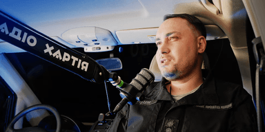 "Ми там і сидимо": Буданов розповів Жадану, чи стався перелам у війні (відео)
