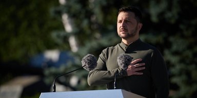 "Нужны четкие ответы": Зеленский собирает совещание по предателям, сбежавшим из Украины