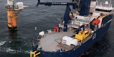 Бездротові зарядні станції зможуть заряджати кораблі в морі: допоможе магнітне поле