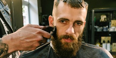 Дієві методи, які допоможуть відростити волосся на бороді