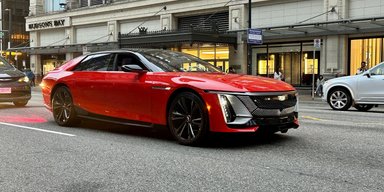 Люкс за $340 000: новий флагман General Motors уперше помічений на дорогах (фото)