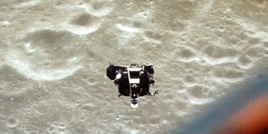 Астронавти NASA почули моторошні звуки на зворотному боці Місяця (відео)