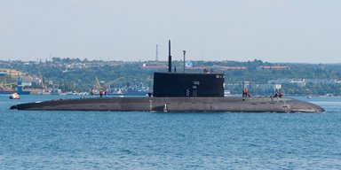 "Затонув на місці": Сили оборони уразили у Криму підводний човен "Ростов-на-Дону", — Генштаб