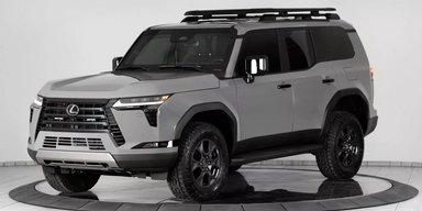 Броня, сирена і тепловізор: представлено екстремальний позашляховик Lexus (відео)