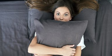 Никогда не ешьте на ночь: 7 продуктов, которые могут лишить вас сна