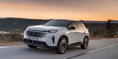На український ринок виходить новий Peugeot 3008: комплектації та ціни (фото)