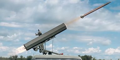 Ракети летять на 9 км: українські військові перетворили позашляховик на РСЗВ (фото)