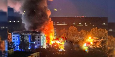 На київській Троєщині виникла масштабна пожежа: у КМДА розкрили деталі (відео)