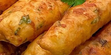 Сырные палочки на кефире: рецепт перекуса на все случаи жизни