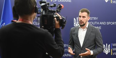 Політолог, який закликав до переговорів з бойовиками "Л/ДНР", очолив Центр страткомунікацій