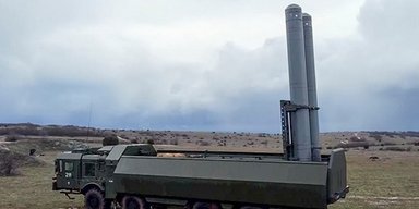 В Севастополі окупанти "розсіяли" зенітно-ракетний полк за межі частини: що сталося (фото)