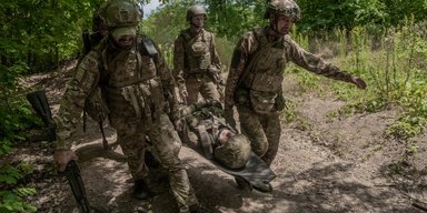 Сокрытие санитарных потерь и преступные приказы: боевой медик раскрыл правонарушения в бригаде