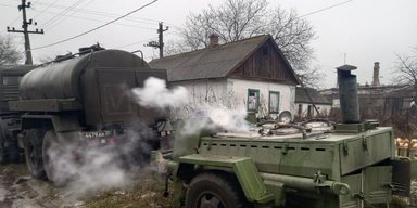 "Найцинічніший" спосіб: ЗС РФ по-новому прикривають техніку за 20 км від фронту (фото)