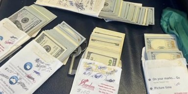 Полная наличных: мужчина оставил в поезде сумку с 1,1 млн гривен (видео)