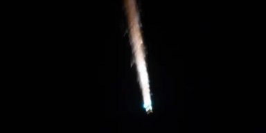 Красиво горить. Російський космічний корабель згорів в атмосфері Землі: дещо впало вниз (фото)
