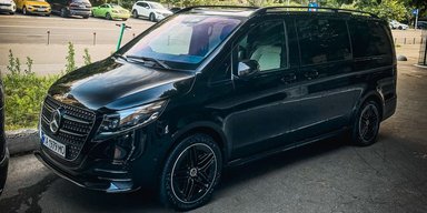 В Україні з'явився новий Mercedes V-Class: подробиці та ціни (фото)