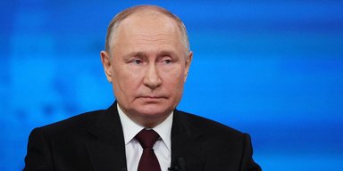 Настаивает на "договоренностях" с Аляски: Путин отверг посредничество Европы в мирных переговорах, — Bloomberg