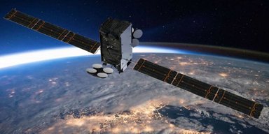 SpaceX запустила в космос спутники, чтобы следить за гиперзвуковыми ракетами РФ и КНР