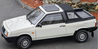У США виставили на продаж унікальний кабріолет Lada німецького виробництва (відео)