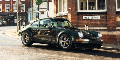 Раритетный спорткар Porsche 911 вернули в производство с новыми технологиями (фото)