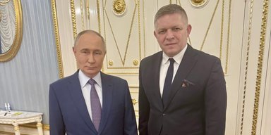 Может оказаться в Сочи: Зеленский потроллил Фицо из-за предложения провести встречу в Давосе