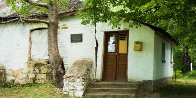 "Грошей ми не бачили": 650 тисяч гривень, які Наталя Заболотна збирала на "будинок Леонтовича", зникли в невідомому напрямку – ЗМІ