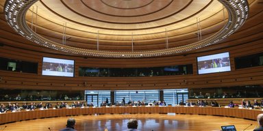 Послы ЕС одобрили кредит в 90 млрд евро для Украины и 20-й пакет санкций против РФ, — СМИ