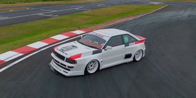 Із двигуном Lamborghini: в Африці схрестили старий Audi 90-х і сучасний суперкар (відео)