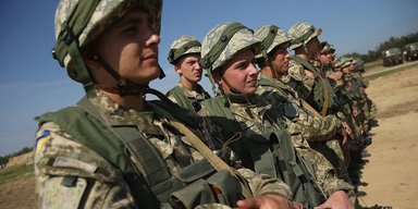 Відмова від мобілізації: в ОП розповіли, до чого приведуть контракти з термінами служби
