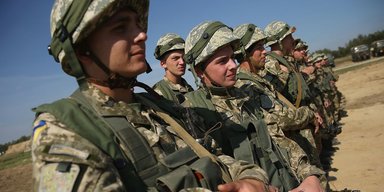 Можливість броні на 45 днів: Кабмін спростив процедуру бронювання працівників
