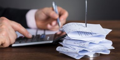 ФЛП будут платить. Почему власть наезжает на малый бизнес и чем чревата ссора с предпринимателями