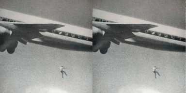 Хотел увидеть мир: правда о фотографии мальчика, падающего с самолета