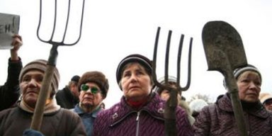 Русский бунт. Почему в России невозможна "цветная революция"