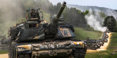 З ними стало складно працювати: Україна відводить з лінії фронту танки Abrams, — AP