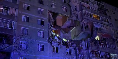 Літні люди, які мирно спали вдома: у Сумах загинули два подружжя, — прокуратура (фото, відео)