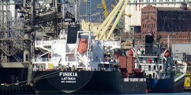 РФ могла отправить в Ливан 6000 тонн краденного у Украины зерна: Киев обратился в Бейрут