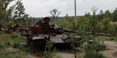 Ехали 23 единицы техники: десантники ВСУ отбили массированный штурм ВС РФ (видео)