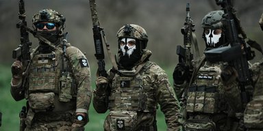 Влаштували засідку: українські розвідники знищили російських штурмовиків на мотоциклах (відео)