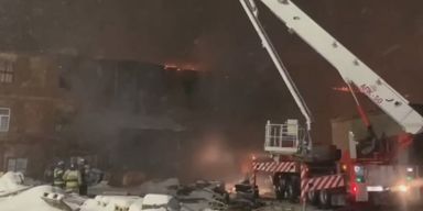 У РФ почалася нова велика пожежа: у Підмосков'ї загорівся робочий цех (відео)