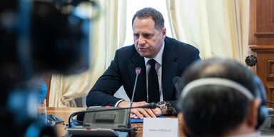"Путь к миру непростой": украинская делегация прибыла в Лондон на переговоры